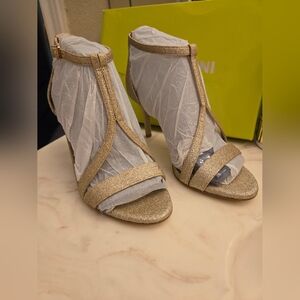 Gianni Bini Glittering Gold Heels
